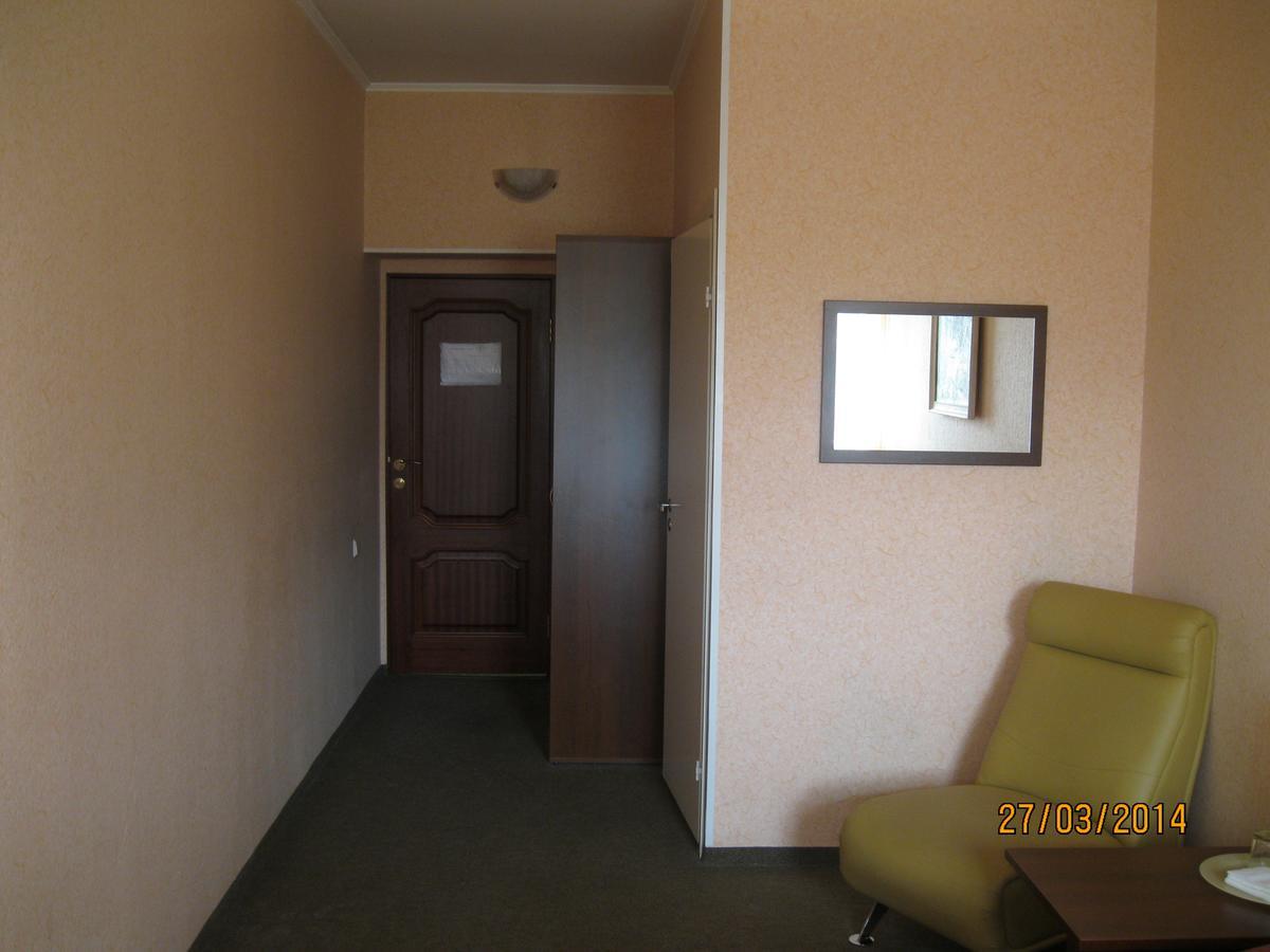 Robinzon Ξενοδοχείο Mezhdurechensk Εξωτερικό φωτογραφία